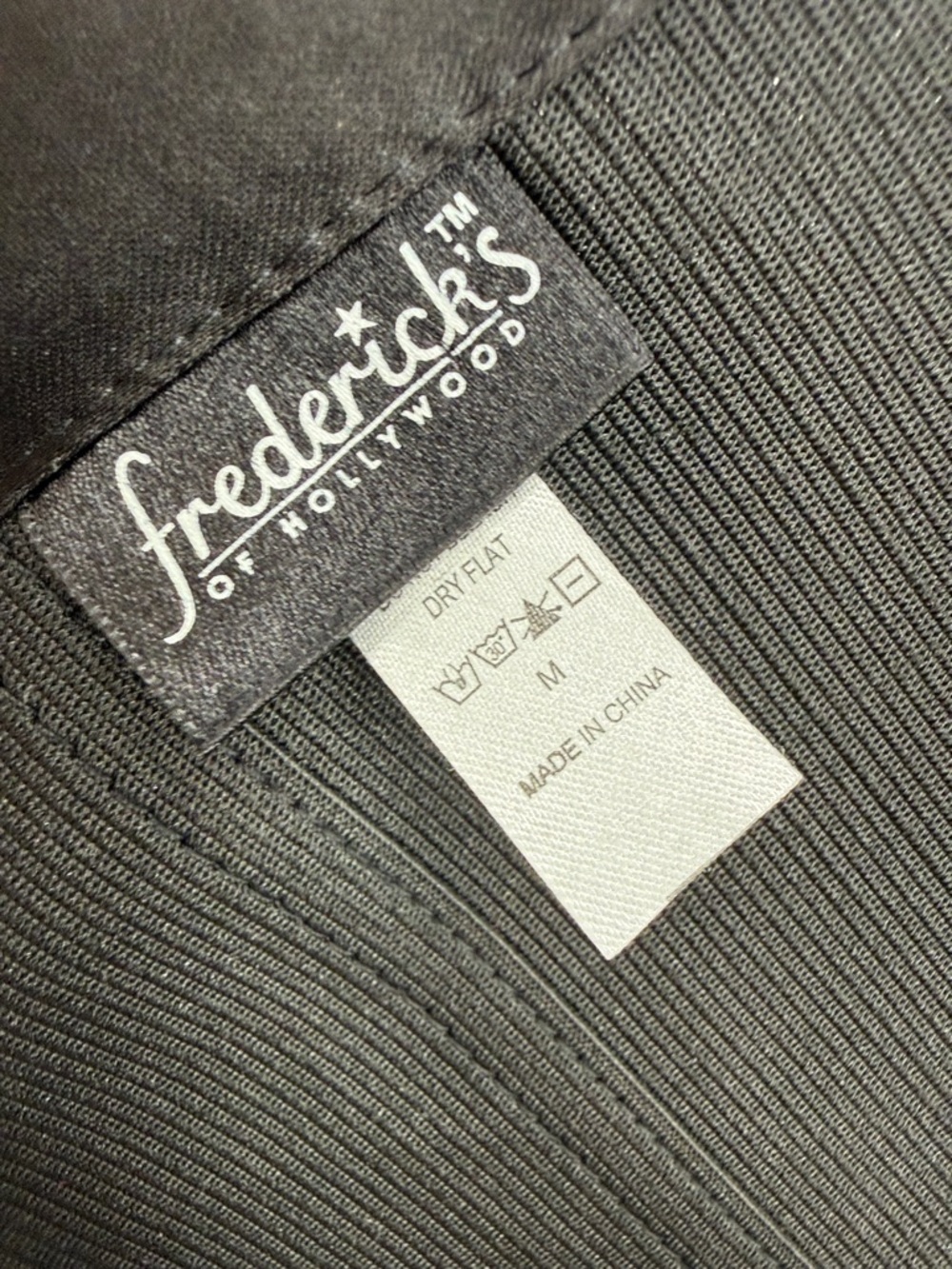 Fredrick’s of Hollywood Zippered Corset Bustier Size M Black Faux Leather - Picture 6 of 10